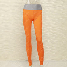 Load image into Gallery viewer, Tina Beauty Kylie Set Gymwear Outfits Two Piece Set Square Neck Midriff Bustier &amp; Stretch Full Length Hash Line Pant Sweat Set
