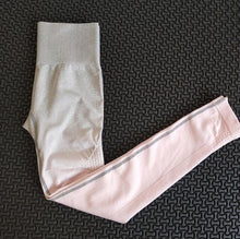 Load image into Gallery viewer, Women Seamless Yoga Sets Gym High Waist Ombre Leggings Bra Suits Sleeveless Fitness Training Sport Running Sportswear Bra Pants
